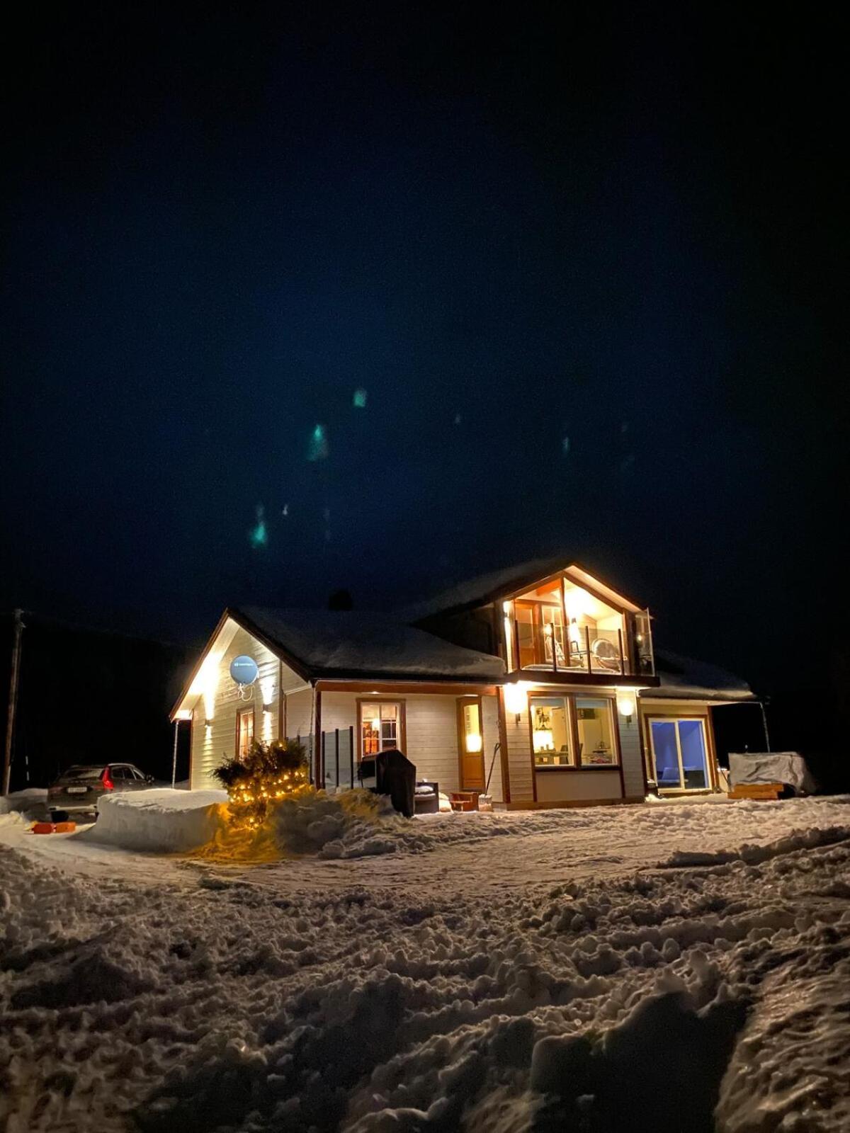 Cottage With Good Standard Next To Neiden River Exterior foto