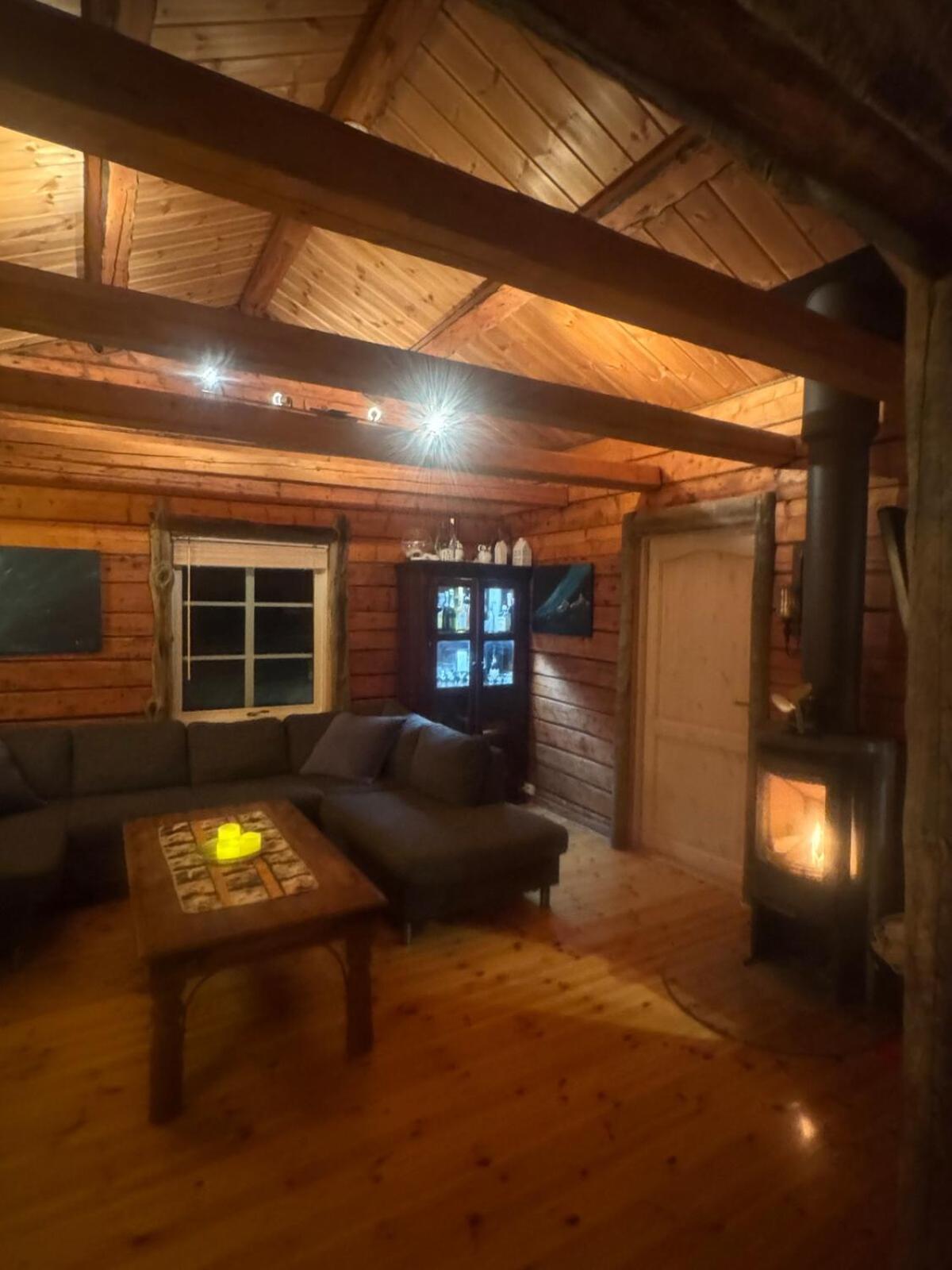 Cottage With Good Standard Next To Neiden River Exterior foto